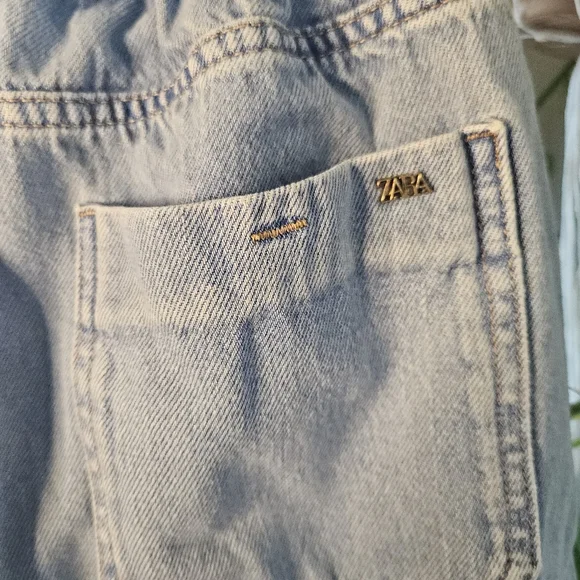 Zara Paper Bag Waist Jeans - Picture 3 of 5
